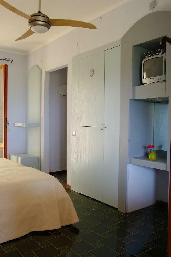 Villa Mercedes B&B The Best Choice Siniscola Exterior foto